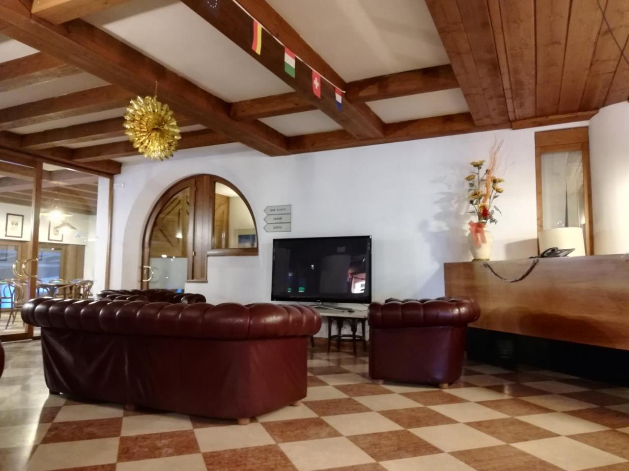 Residence-Resort Borgo Al Sole Sappada Bagian luar foto